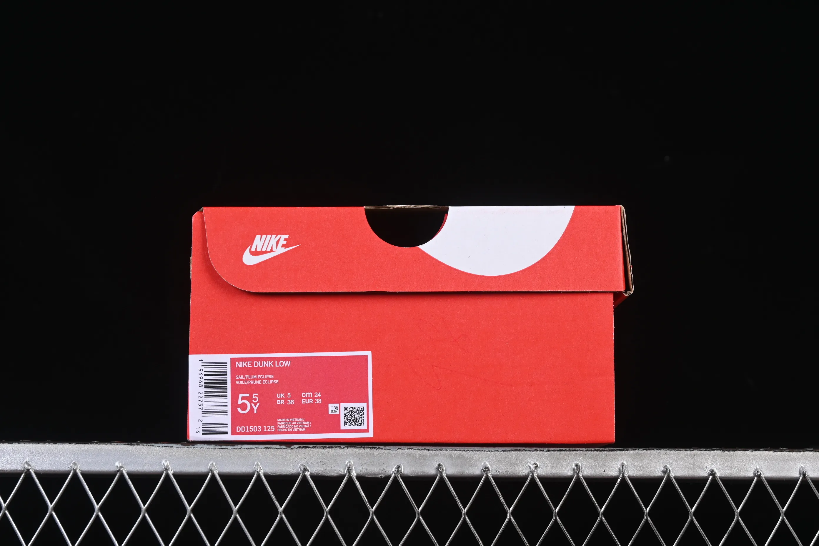 All categories Nk SB Dunk series Nk SB Dunk Low low-top sneakers Nike SB Dunk Low haze pink low-top casual sneakers DD1503-125